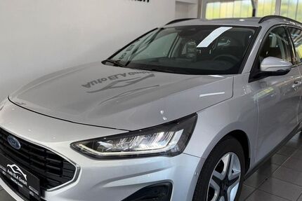 Ford Focus 27.000 km 17.490 &euro; Heiligenhaus 42579
