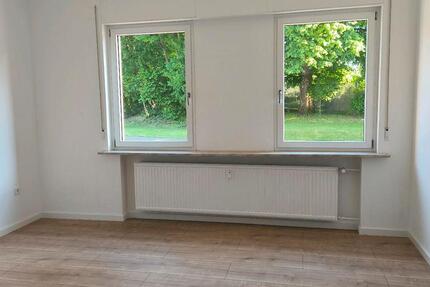 Hell & stilvoll – Frisch renovierte 2-Zimmer-EG-Wohnung