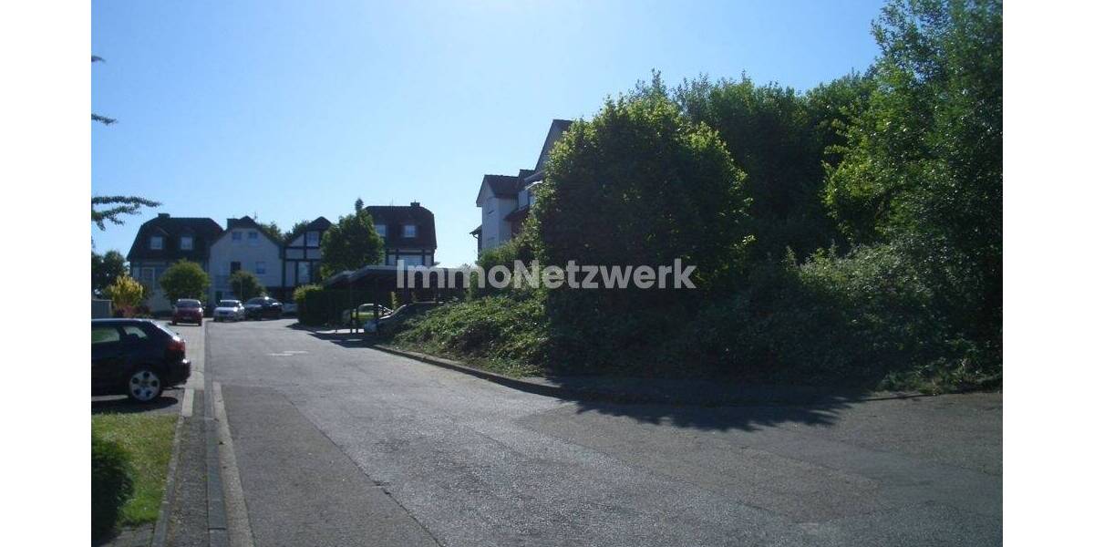 Großes Baugrundstück für zwei Einzel- oder Doppelhäuser in Odenthal-Blecher zimmer