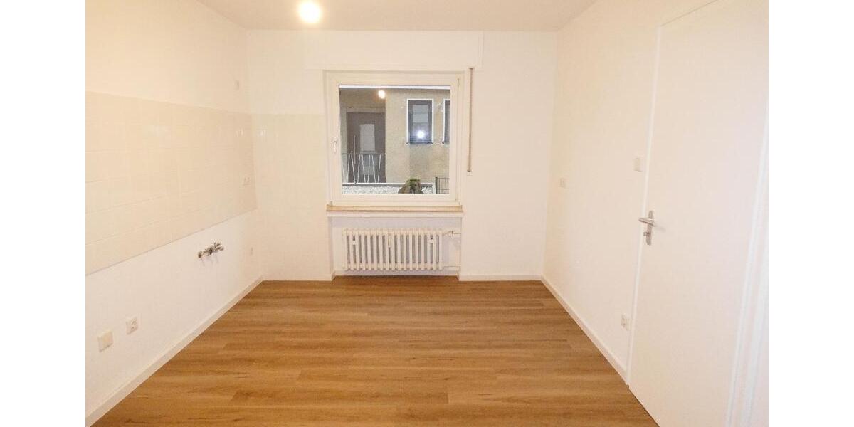 Hochwertig modernisierte 3-Zimmer-Erdgeschoss-Wohnung in gefragter Lage von Opladen 3 zimmer