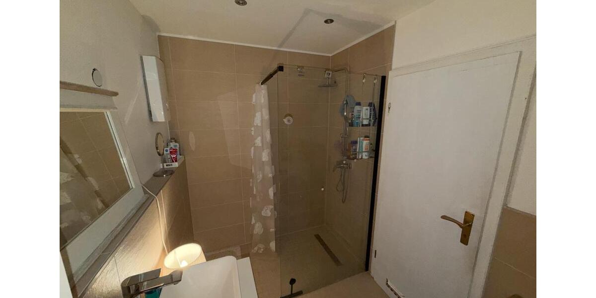 Dachgeschoßwohnung Leverkusen Bergisch Neukirchen - 3 Zimmer, 80 m&sup2;, 850&euro; | Angebot:26447996