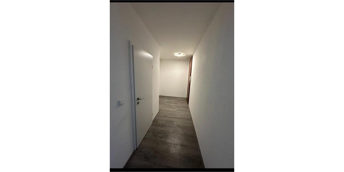 1,5 Zimmer Wohnung mit Balkon, Aufzug, TG Erkrath Unterfeldhaus 1.5 zimmer