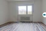 Erdgeschoßwohnung Solingen Wald - 4 Zimmer, 103 m&sup2;, 699&euro; | Angebot:25751931