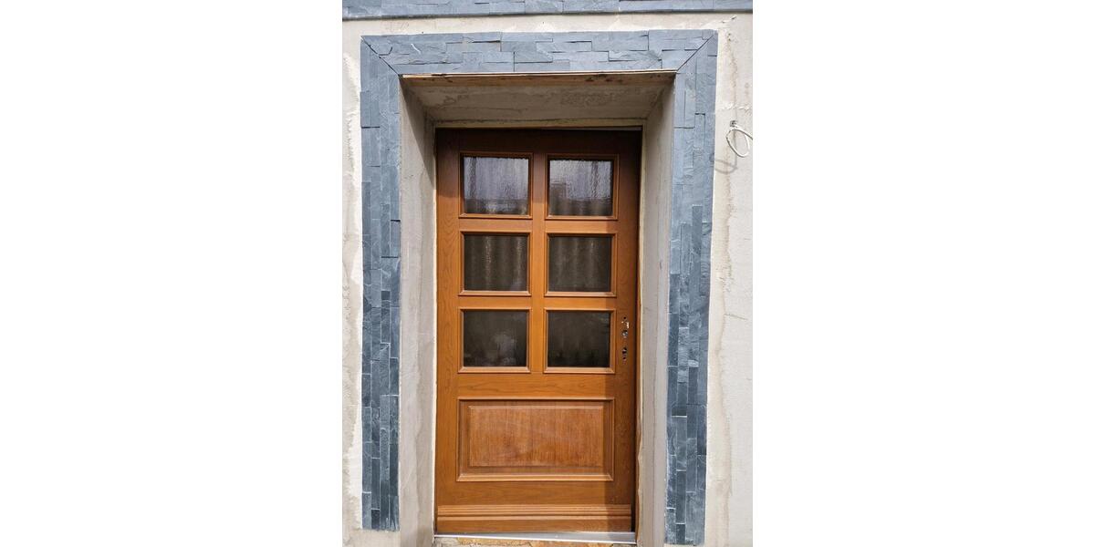 Erdgeschoss Wohnung mit Terrasse, Garten und Garage 4 zimmer