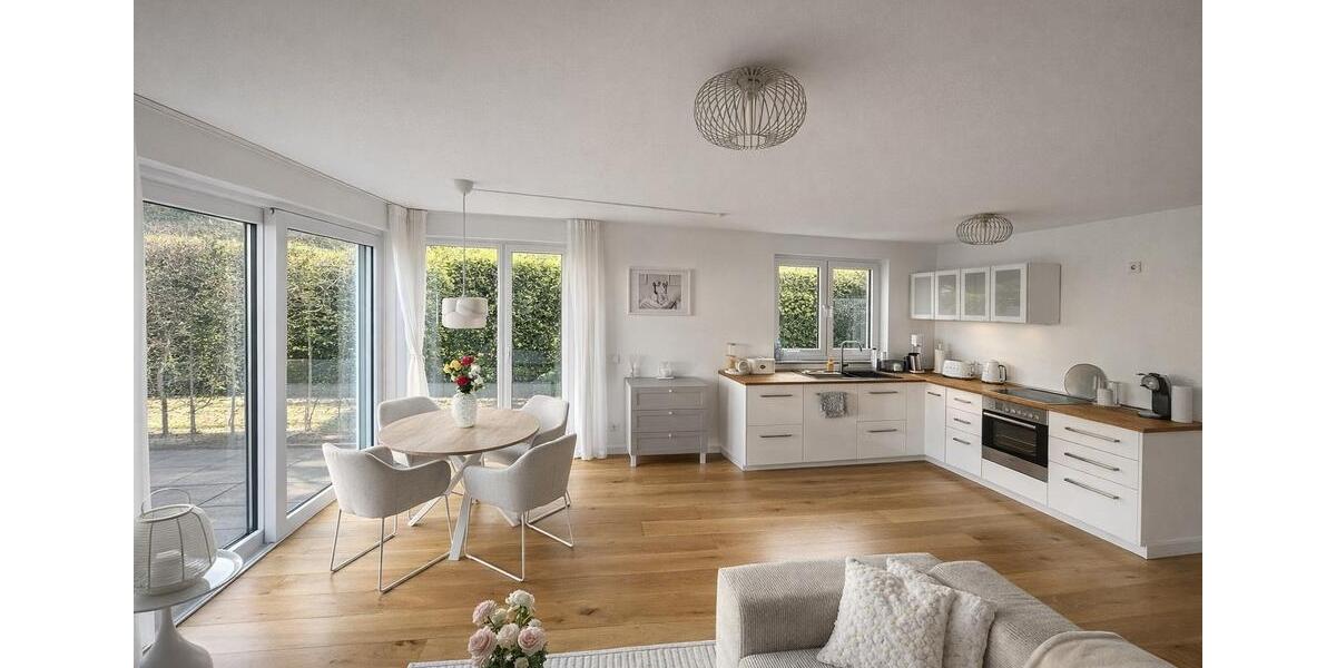 Erdgeschoßwohnung Solingen Wald - 2 Zimmer, 60 m&sup2;, 1.100&euro; | Angebot:25417282