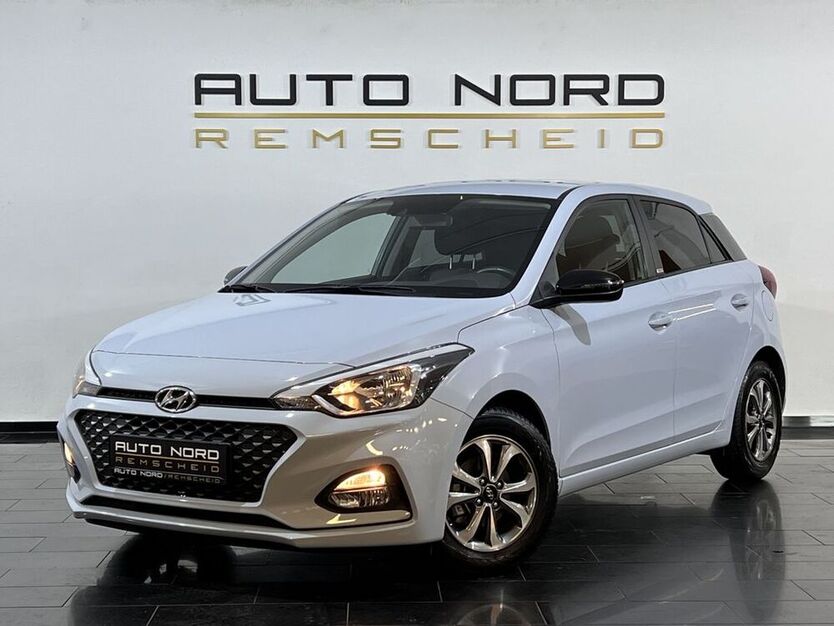 i20