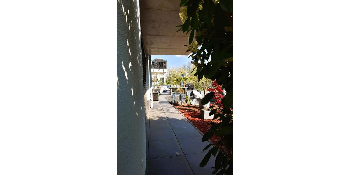 Terrassenwohnung Leverkusen Opladen - 3 Zimmer, 135 m&sup2;, 1.980&euro; | Angebot:26237032