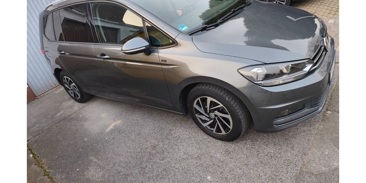 VW Touran 80.320 km 16.400 &euro; Hilden 40723