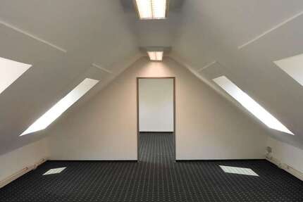 Büro in Köln 9.999 € 300 m²