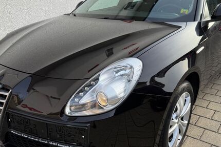 Alfa Romeo Giulietta 121.928 km 6.990 &euro; Bergisch Gladbach 51467