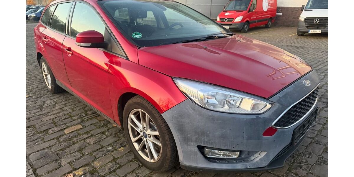 Ford Focus 195.000 km 2.600 &euro; wuppertal 42285