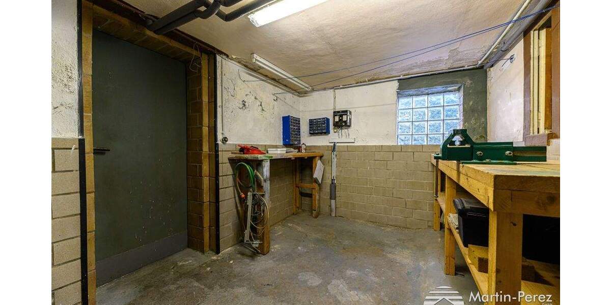 Mehrfamilienhaus, Wohnhaus Hagen Eilpe - 9 Zimmer, 197 m&sup2;, 220.000&euro; | Angebot:25708616