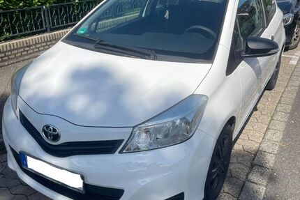 Toyota Yaris 95.740 km 5.500 &euro; Erkrath 40699