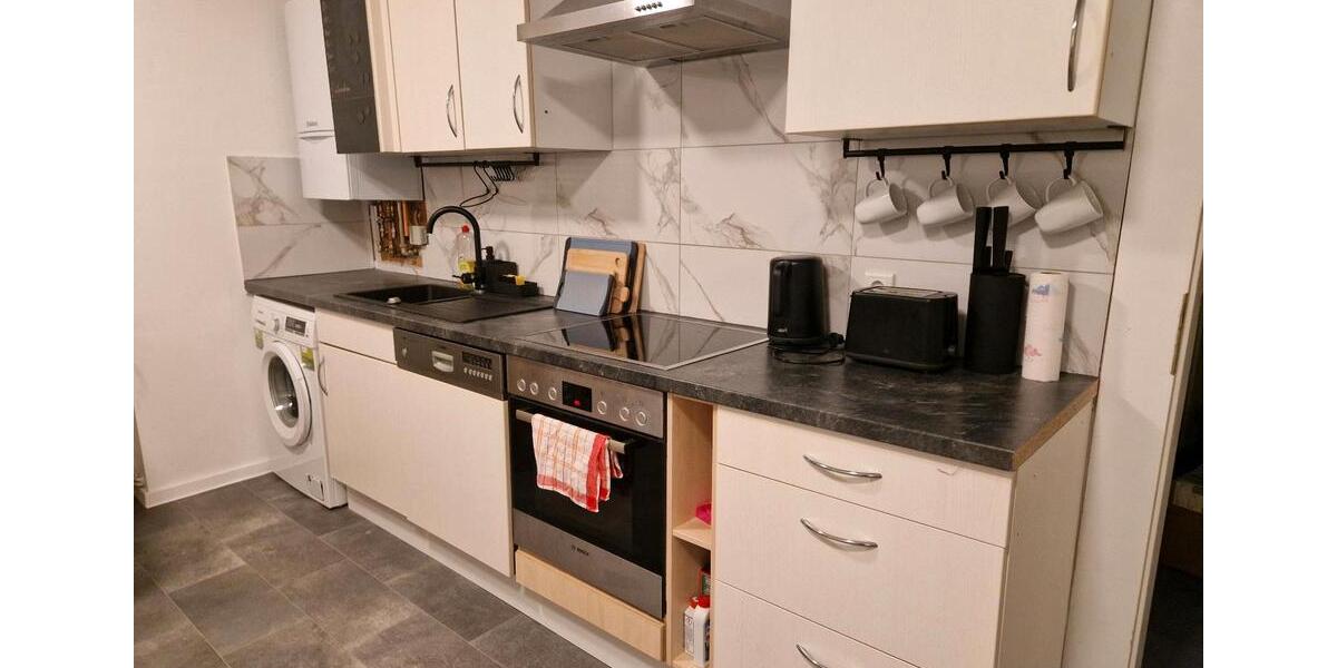 Wohnung in Remscheid zu Vermieten ab dem 15.02.202601.03.2026 2 zimmer