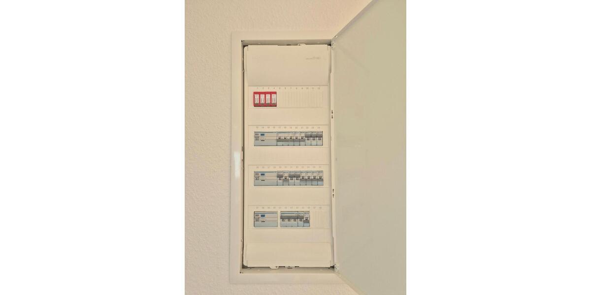 Erstbezug nach Kernsanierung Mietwohnung 70 qm 2 Balkone zimmer