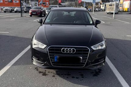 Audi A3 146.000 km 12.499 &euro; Wuppertal 42119