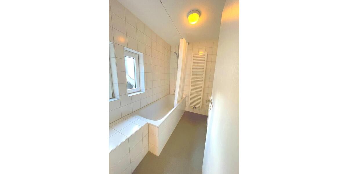 Etagenwohnung Schwelm - 1 Zimmer, 52 m&sup2;, 560&euro; | Angebot:26368669