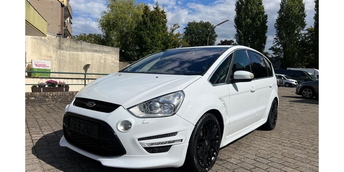 Ford S-Max 119.031 km 12.690 &euro; Düsseldorf 40597