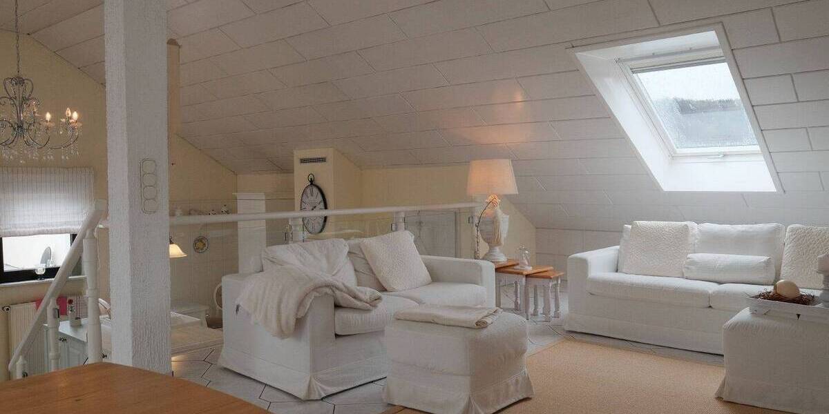 Mehrfamilienhaus, Wohnhaus Engelskirchen Wiehlmünden - 9 Zimmer, 272 m&sup2;, 630.000&euro; | Angebot:26318105