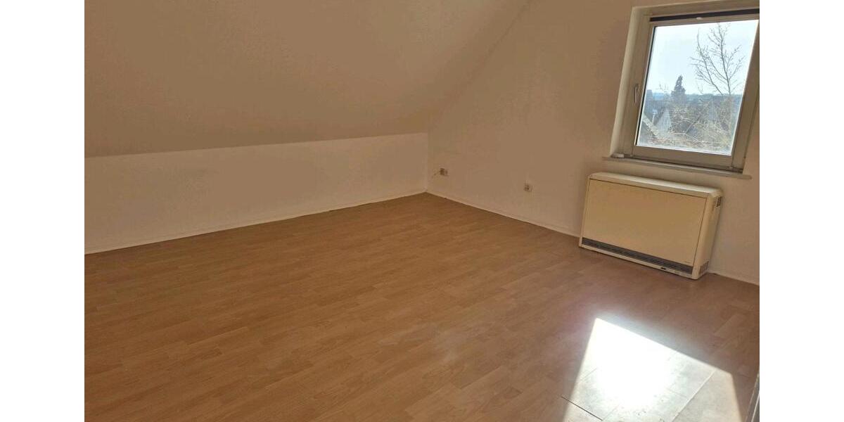 Dachgeschoßwohnung Wipperfürth - 2 Zimmer, 59 m&sup2;, 413&euro; | Angebot:26567444