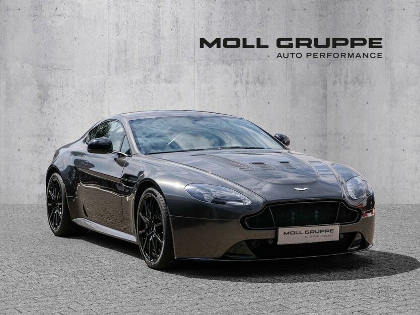 Aston Martin V12 Vantage 71.160 km 104.900 € Düsseldorf 40476