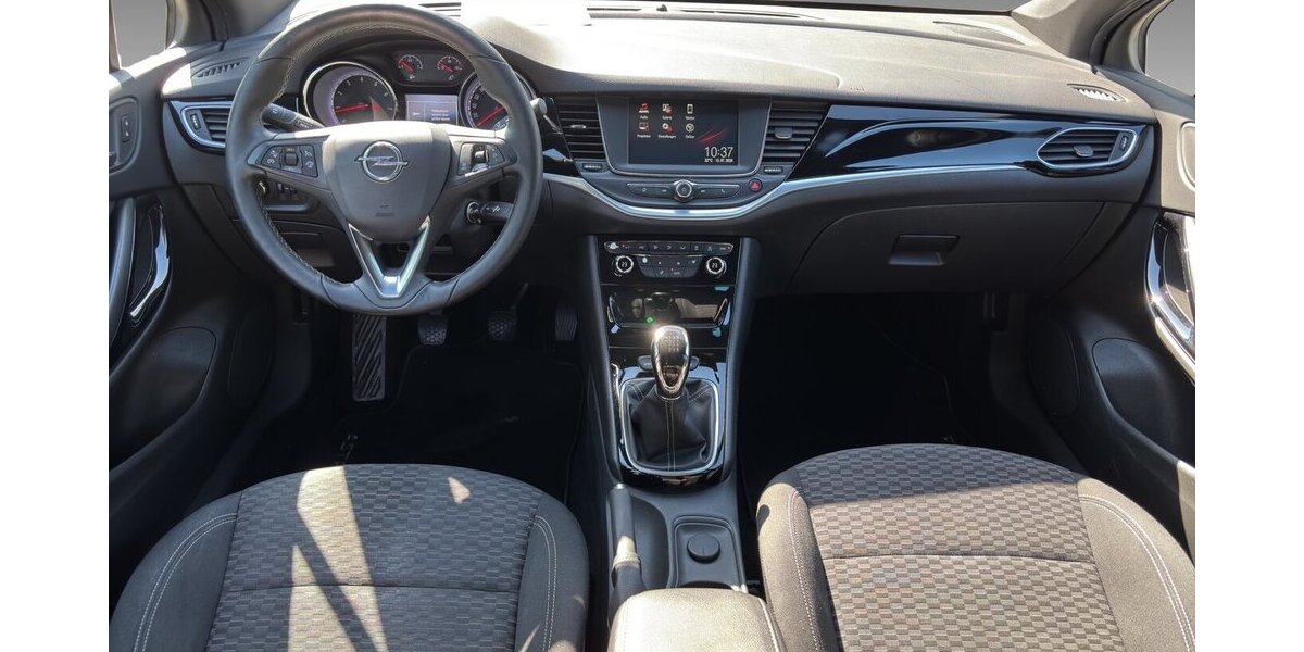 Opel Astra K Dynamic Klima Radio PDC 215.461 km 4.100 &euro; Wuppertal 42327
