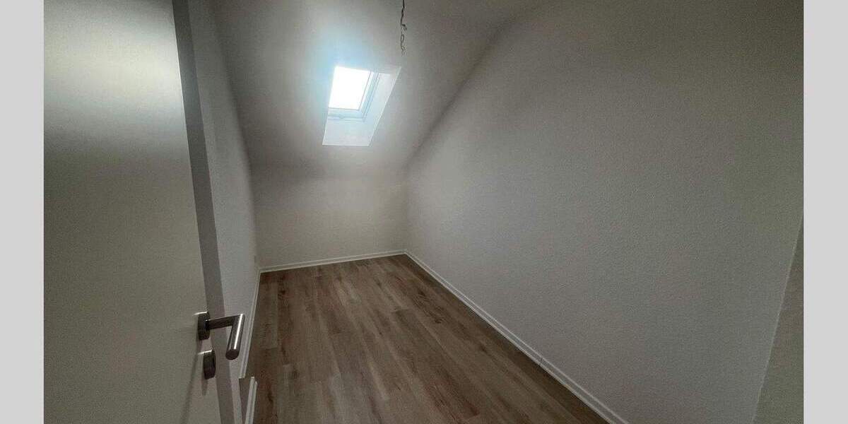 Frisch sanierte 1,5-Zimmer-Dachgeschoss-Wohnung in ruhiger Lage von Kierspe zu vermieten! 1 zimmer