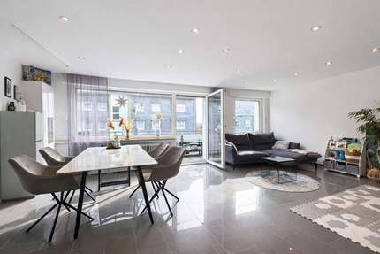 Wohnung Remscheid Remscheid-Süd - 4 Zimmer, 120 m&sup2;, 240.000&euro; | Angebot:25255949