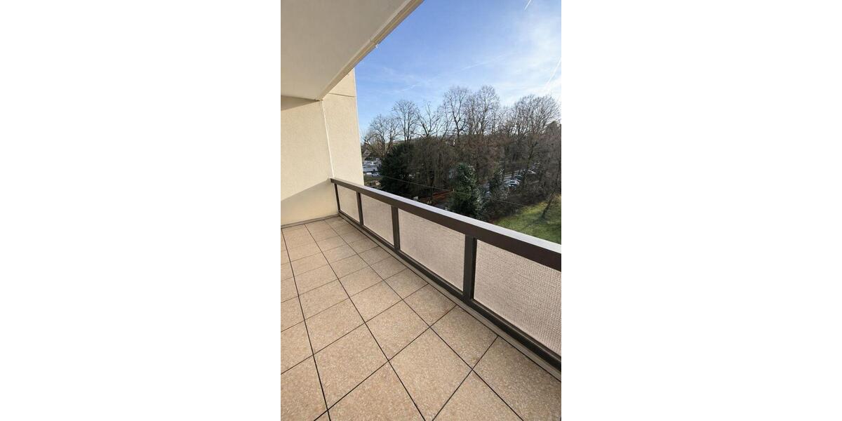 2-Zimmer-Wohnung (50 m²) mit Balkon – Erstbezug nach Kernsanierung 2 zimmer