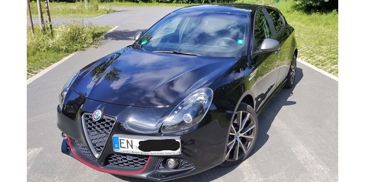 Alfa Romeo Giulietta 144.000 km 9.800 &euro; Gevelsberg 58285
