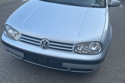 VW Golf 215.000 km 1.990 &euro; Ratingen 40880