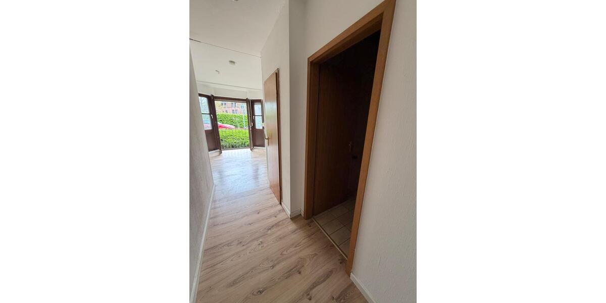 Erdgeschoßwohnung Düsseldorf Stadtbezirk 3 - 1 Zimmer, 28 m&sup2;, 650&euro; | Angebot:26403791