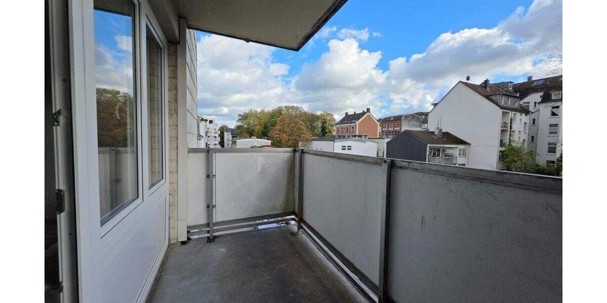 Etagenwohnung Wuppertal Barmen - 2 Zimmer, 63 m&sup2;, 441&euro; | Angebot:26475738