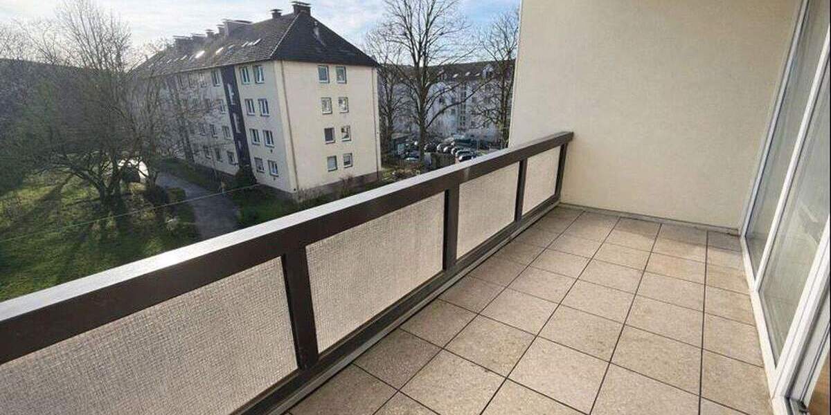 Etagenwohnung Wuppertal Langerfeld - 3 Zimmer, 92 m&sup2;, 805&euro; | Angebot:25694022