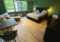 Top saniertes und möbliertes 1-Zimmer-Apartment in Wersten