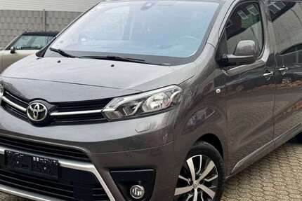 Toyota Proace 116.000 km 24.900 &euro; Düsseldorf 40233