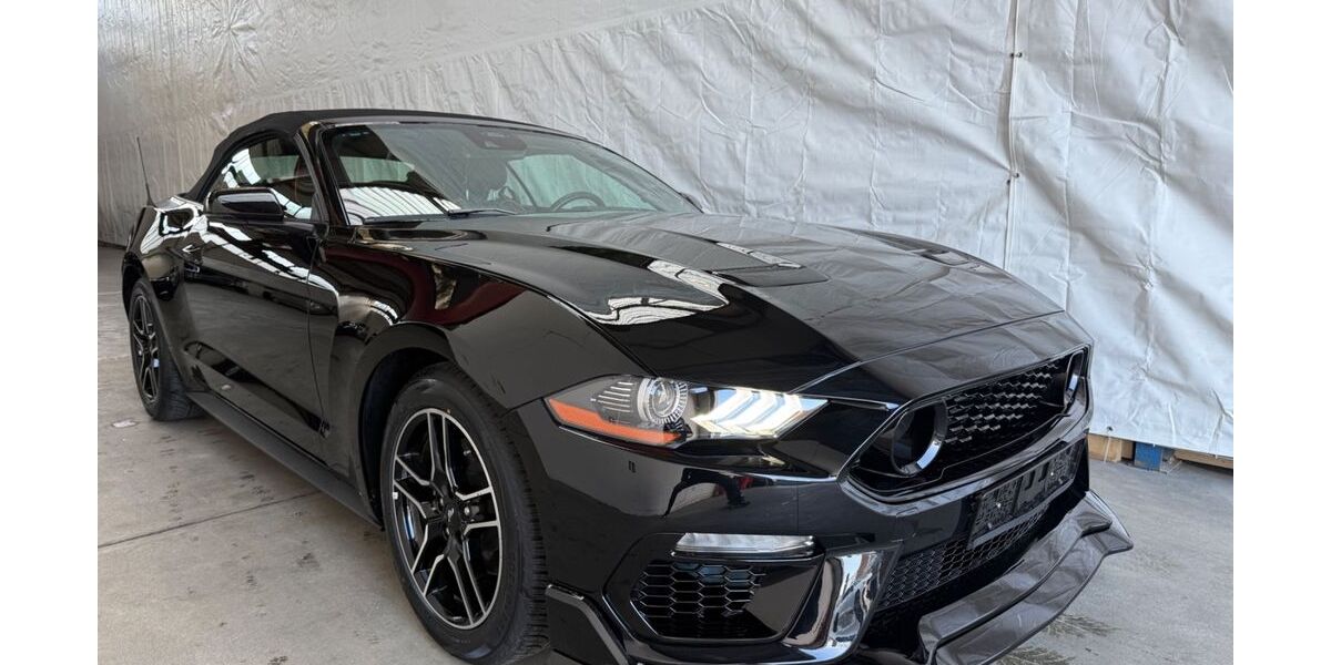 Ford Mustang 38.000 km 29.900 &euro; Düsseldorf 40589