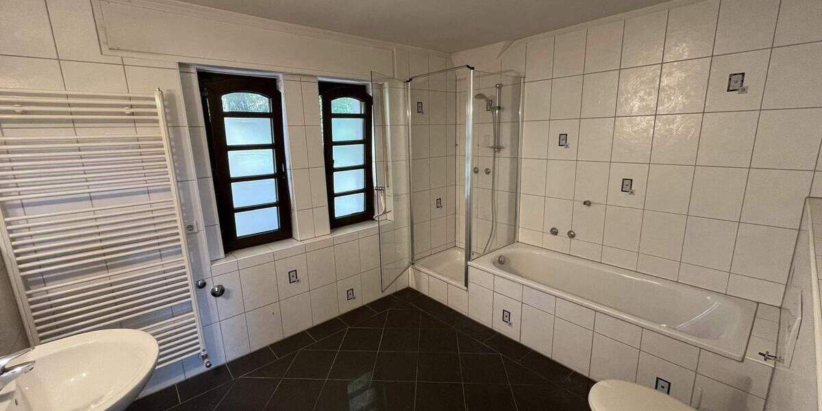 Einfamilienhaus Leverkusen Schlebusch - 6 Zimmer, 173 m&sup2;, 495.000&euro; | Angebot:25409669