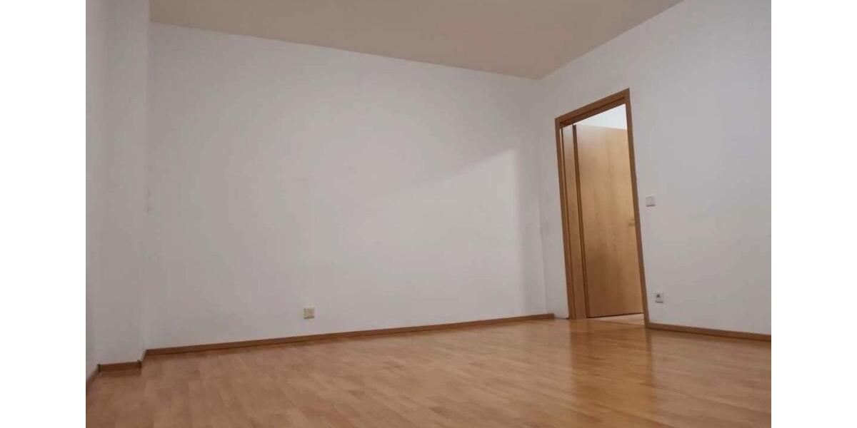 Dachgeschoßwohnung Wuppertal Gemarkung Langerfeld - 3 Zimmer, 76 m&sup2;, 500&euro; | Angebot:26381665