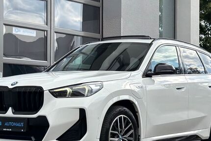 BMW X1 176.633 km 29.888 &euro; Hilden (bei Düsseldorf) 40721