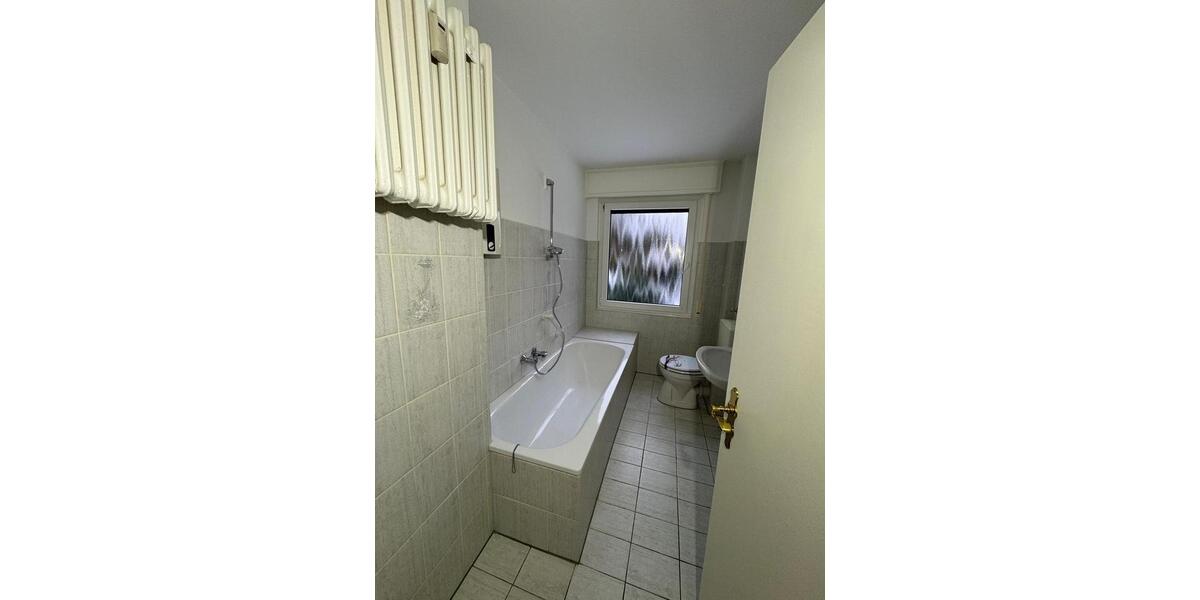 Renovierte 3-Zimmer Wohnung mit Balkon in Zentrumsnähe 3 zimmer