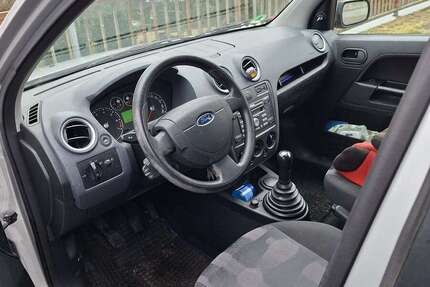 Ford Fusion 140.000 km 2.500 &euro; Elberfeld (Wuppertal) 42109