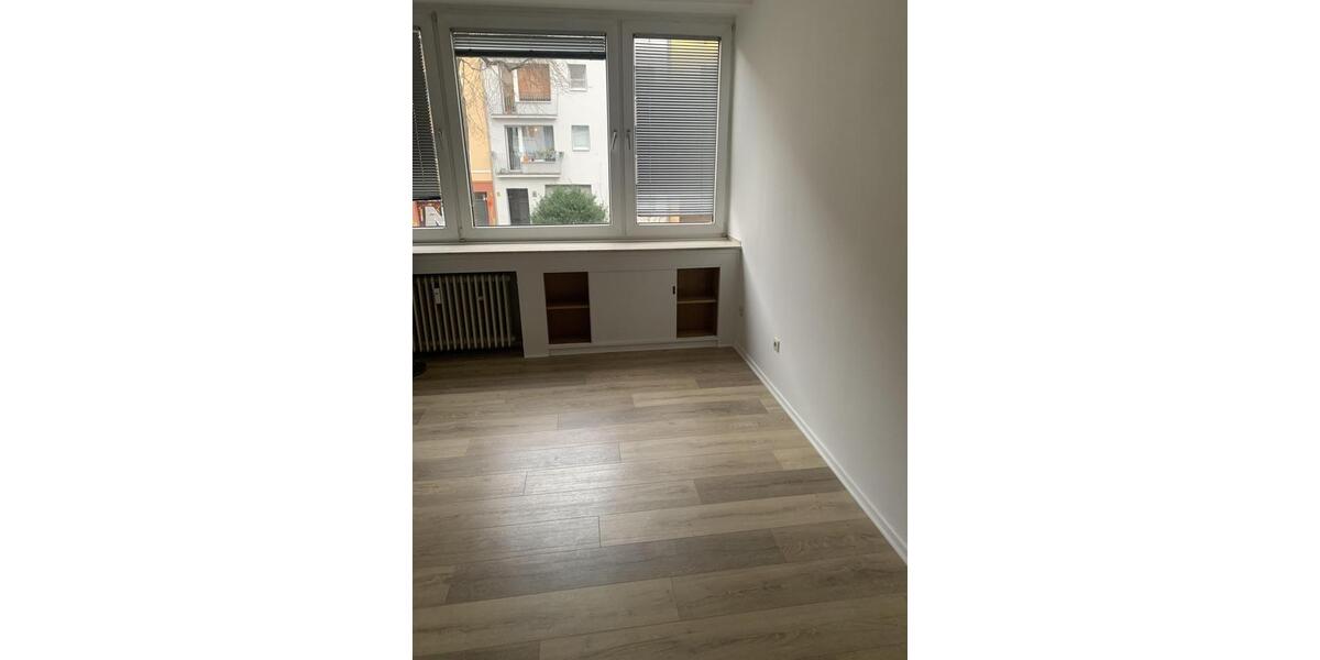 Etagenwohnung Düsseldorf Flingern Süd - 2 Zimmer, 54 m&sup2;, 1.050&euro; | Angebot:26374796
