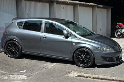 Seat Leon 227.000 km 5.600 &euro; WUPPERTAL 42115