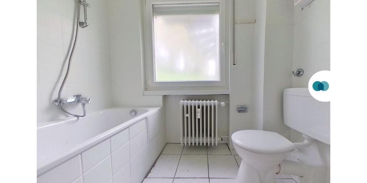 Erdgeschoßwohnung Solingen Wald - 4 Zimmer, 103 m&sup2;, 699&euro; | Angebot:25751931