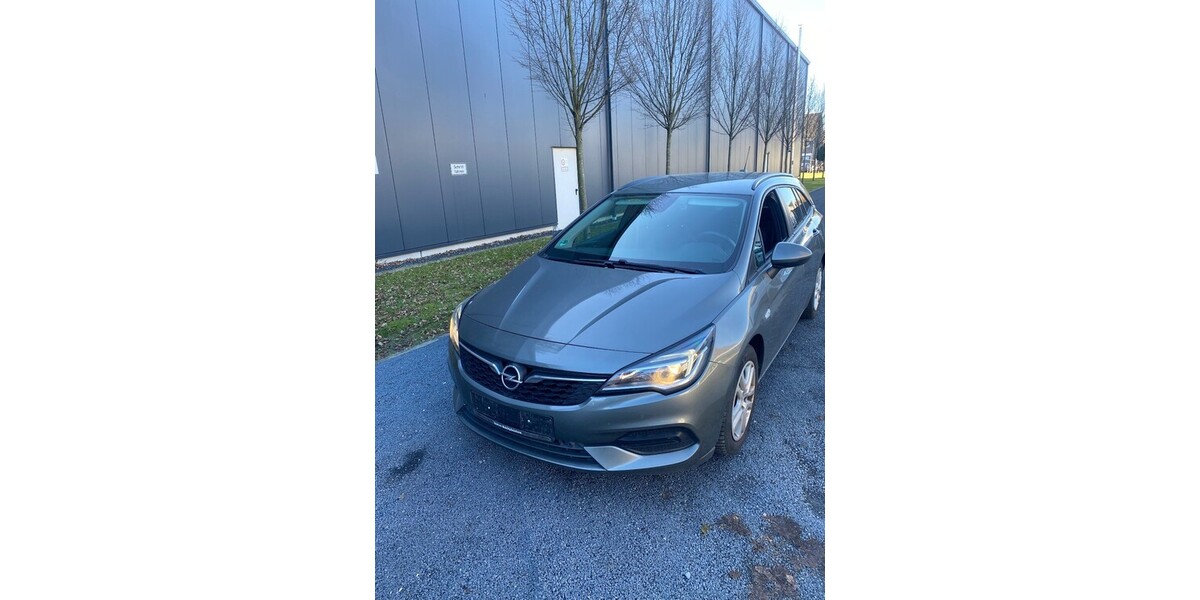 Opel Astra K Sports1.5CDTI.NAVI.VOLL-LED.PDC.11/20 108.000 km 6.990 &euro; Hilden 40721