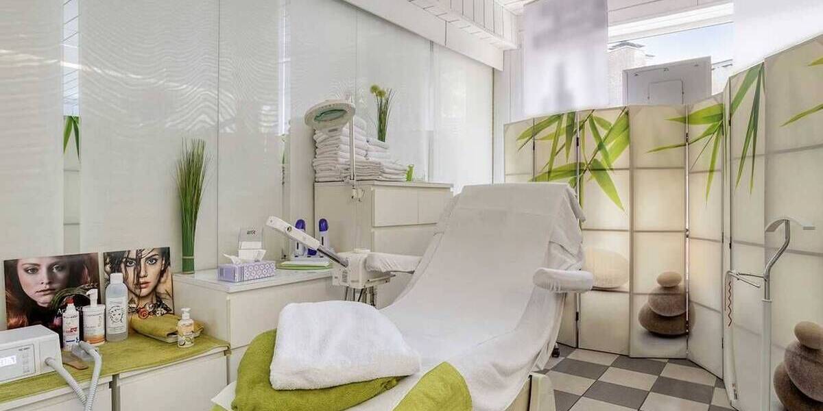 Ratingen-Süd: Teilvermietetes Ladenlokal mit zwei Einheiten und Stellplatz 2 zimmer