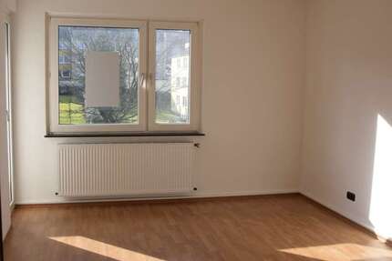 Wohnung Velbert Pöthen - 2.5 Zimmer, 63 m&sup2;, 150.000&euro; | Angebot:26261858