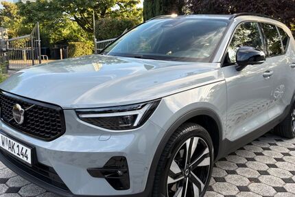 Volvo XC40 26.956 km 32.499 &euro; Wuppertal 42113