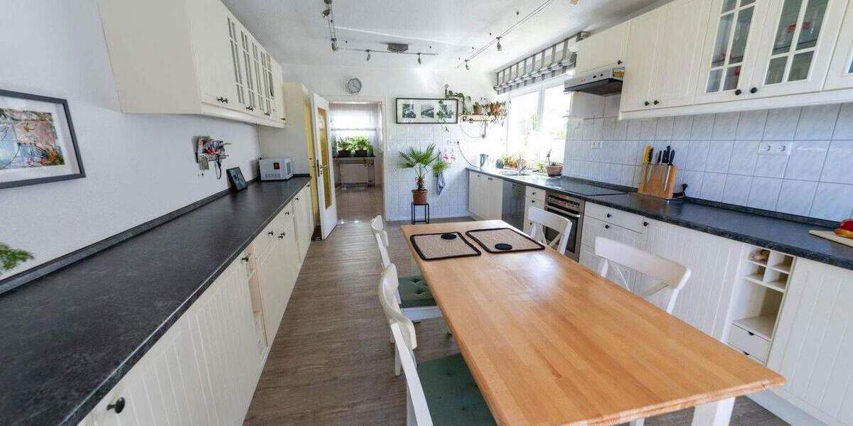 Hochwertiges Stadthaus Mehrgenerationenhaus im Zentrum Remscheids mit schönem Garten (maklerfrei) 1 zimmer